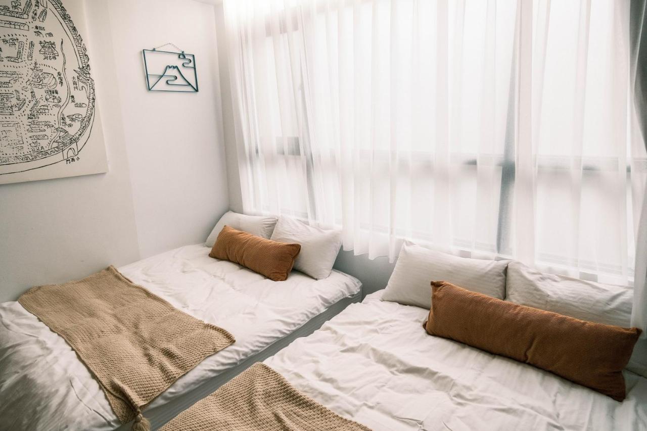 South Gate Home Stay Tainan Eksteriør billede