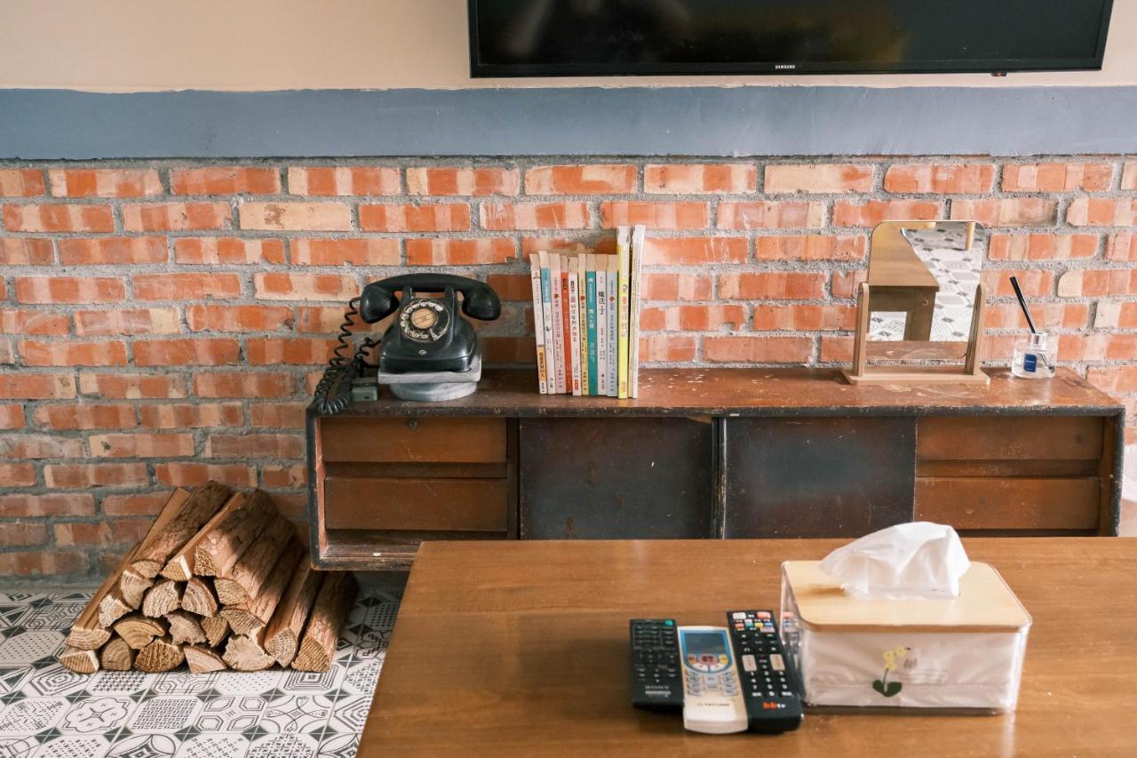 South Gate Home Stay Tainan Eksteriør billede